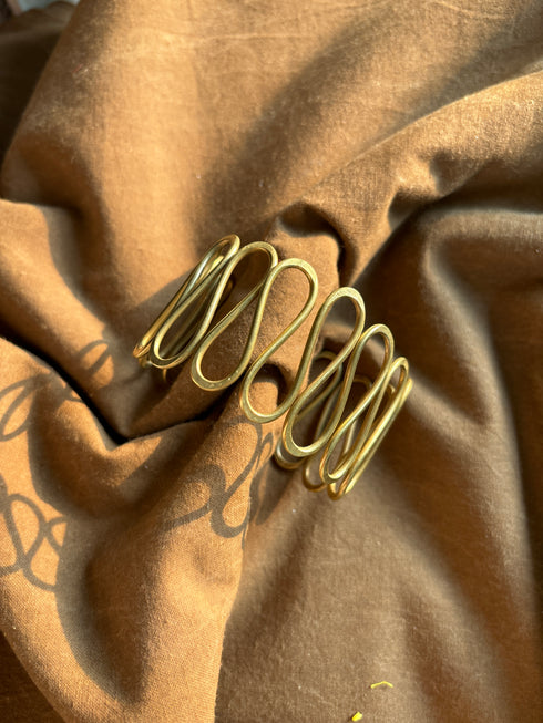 Jala Brass metal Dhokra Bracelet